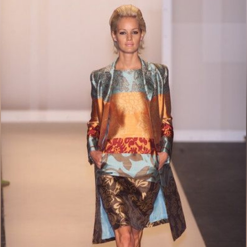$5,000 OSCAR DE LA RENTA ICONIC GORGEOUS SILK DRESS COAT RUNWAY SUIT US 4 M